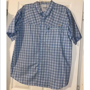 Men’s Columbia shirt